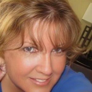 Meet your Posher, Suzanne